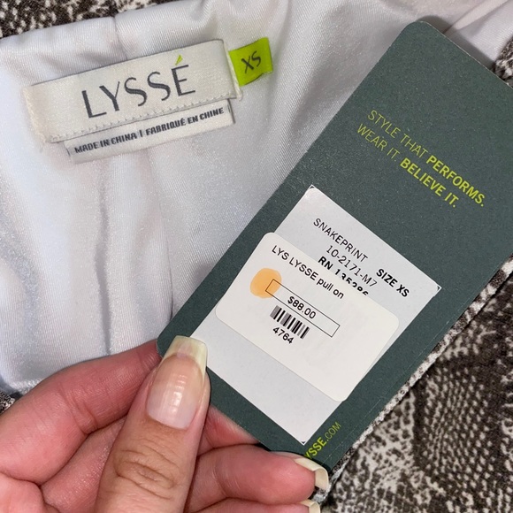 Snake Print XS Pants NWT - Picture 3 of 3